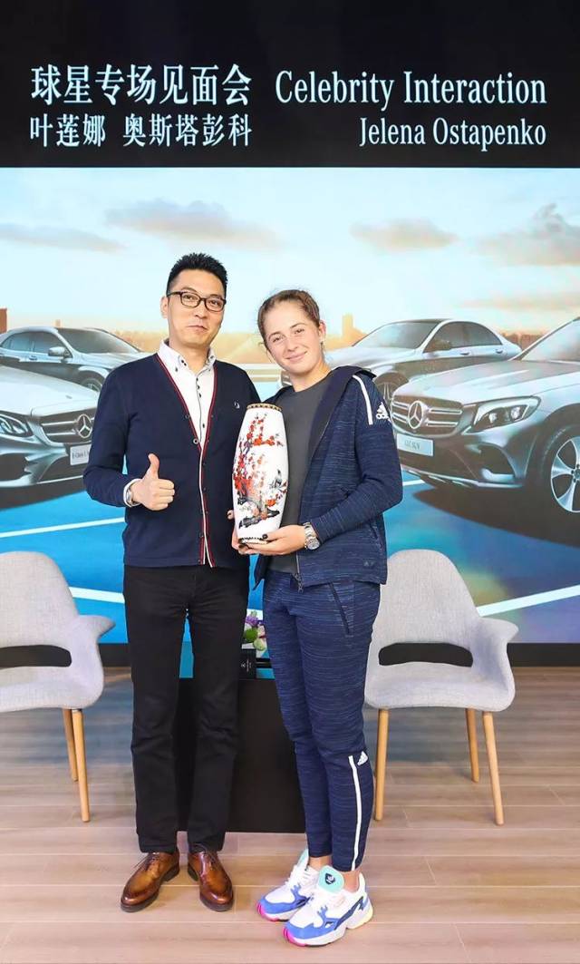 和沃尔夫斯 和沃尔夫斯